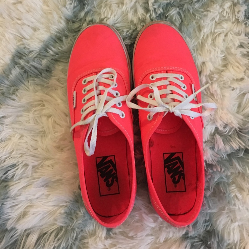 pink vans - Picture 2 of 3